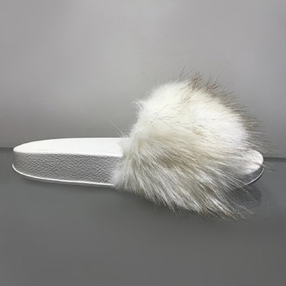 Ivory Fluff Plush Fuzzy Fur Slides - Picture 8 of 8